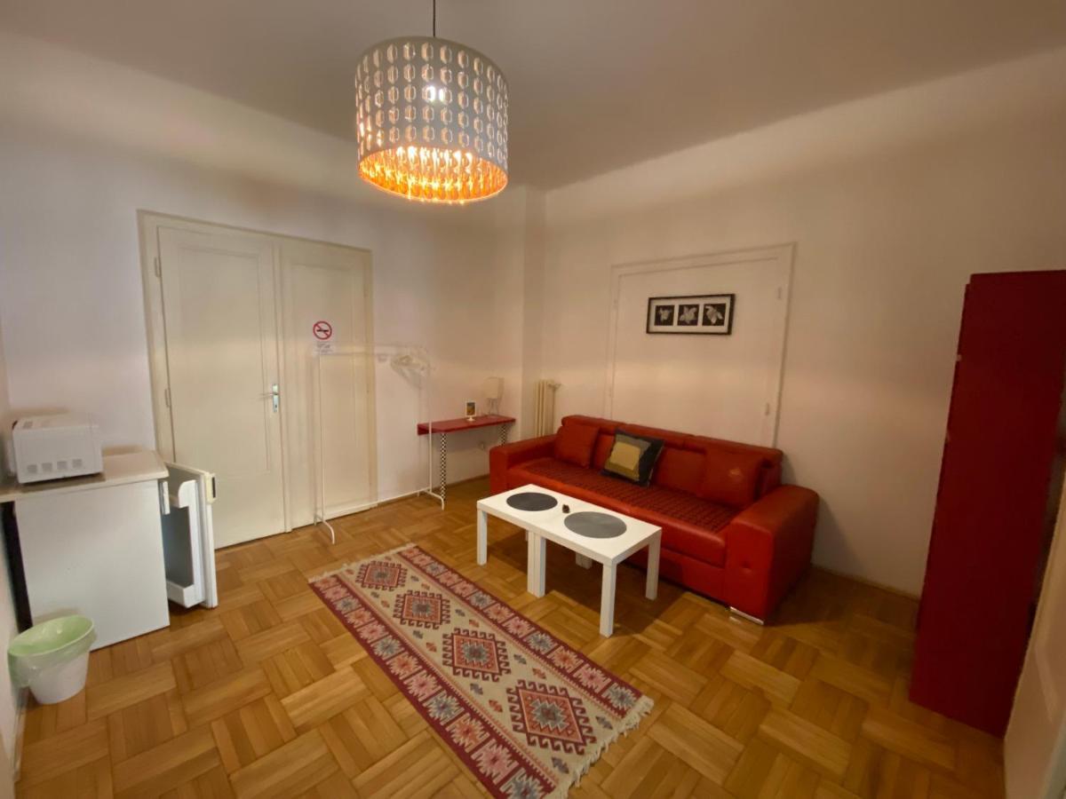 Promenade Guesthouse Near The Danube بودابست المظهر الخارجي الصورة